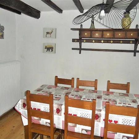 With Ceilings In Han-sur-Lesse